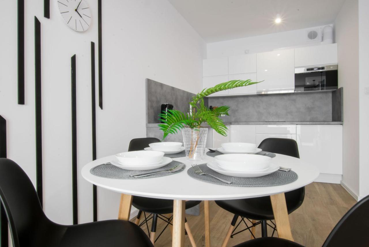 Apartament Perlowa Przystan Kolobrzeg Sienkiewicza Bagian luar foto