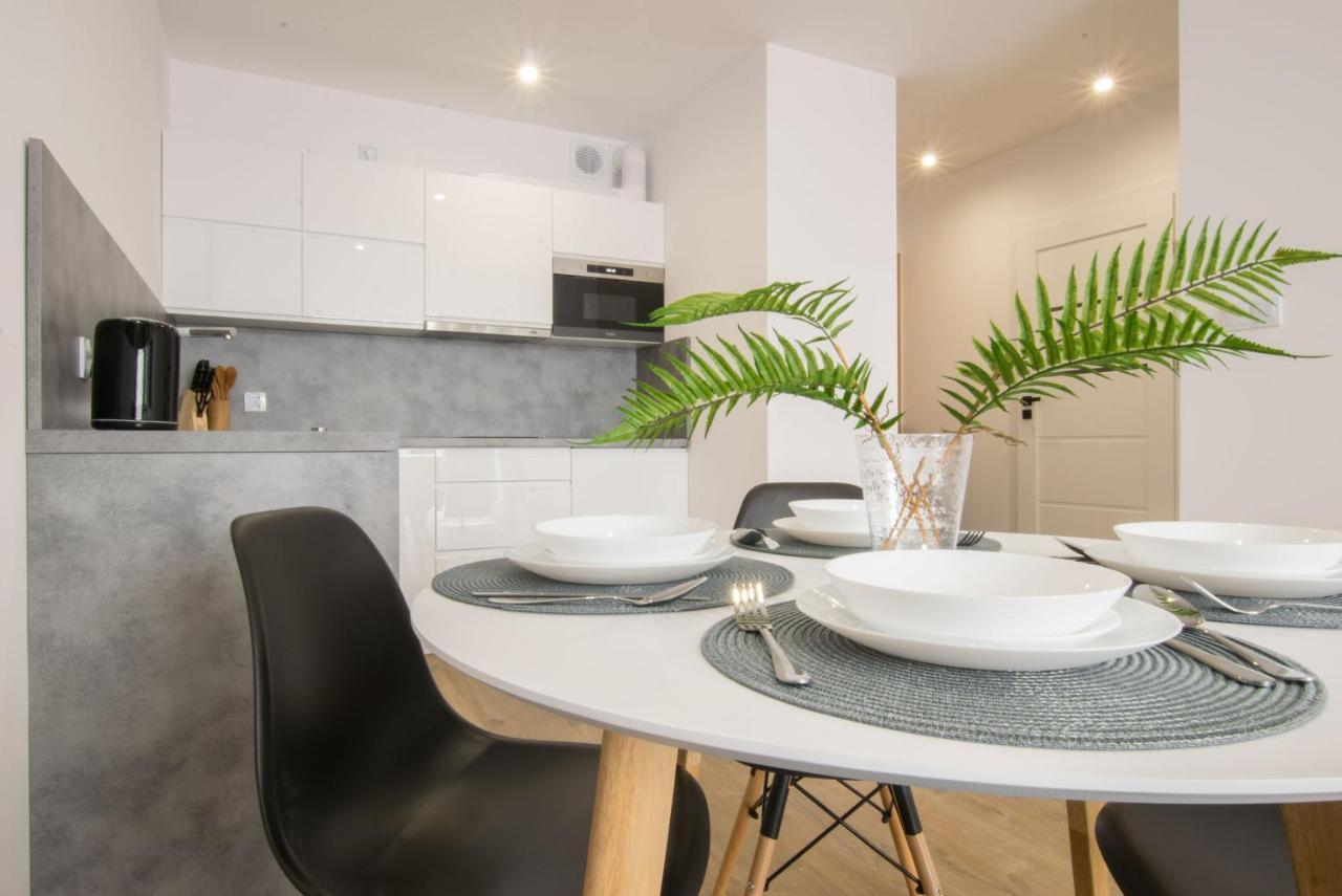 Apartament Perlowa Przystan Kolobrzeg Sienkiewicza Bagian luar foto